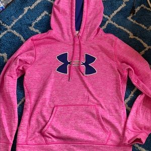 Under Armor Sweatshirt